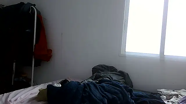 yanick931 – Naživo XXX chat