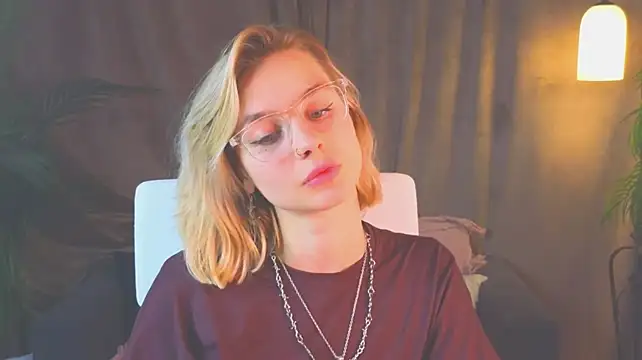 NoraMoreau 라이브 XXX 채팅