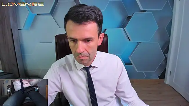 Živý XXX chat SteveTiger