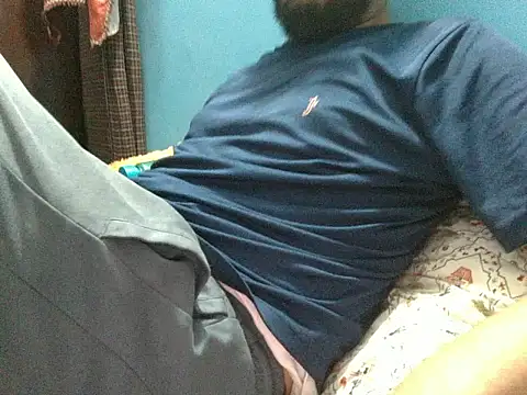 Precumboner লাইভ XXX চ্যাট