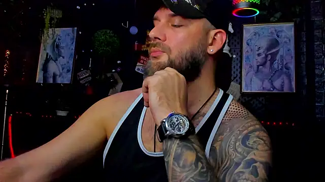 Chat XXX ao vivo de LexHardy