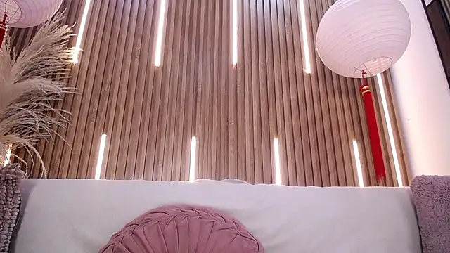 Chloe_Lombardi's Live XXX Chat