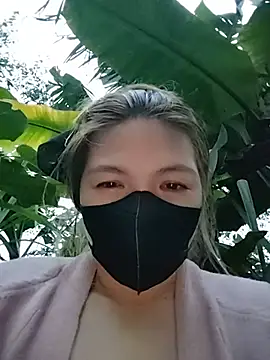 leona118's Live XXX Chat