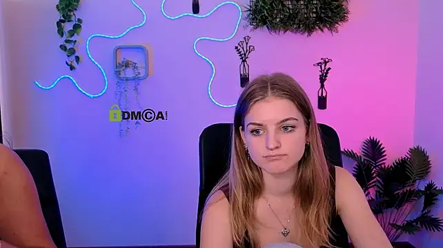XXX chat uživo modela lisa_dark_