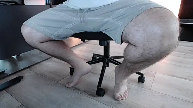 XXX chat uživo modela DravenPeak