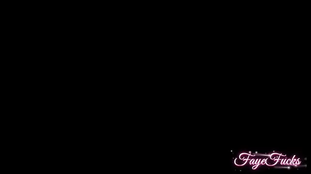 FayeFucksn Live XXX chat