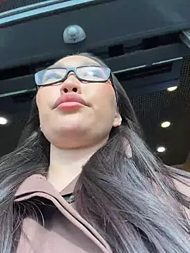 trytomakememoam Chat XXX live