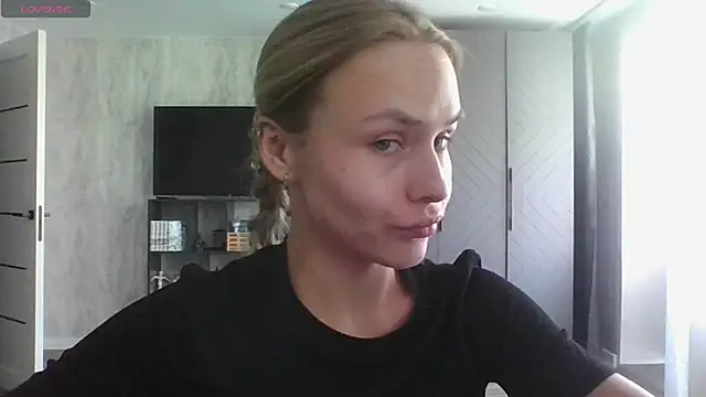 XXX chat uživo modela Annie_Cohn