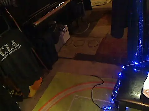 Онлайн чат XXX Dreamzluvz2