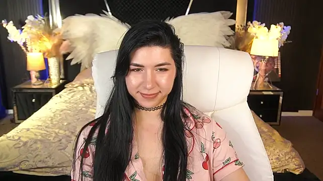 EmilyCandyy's Webcam Show