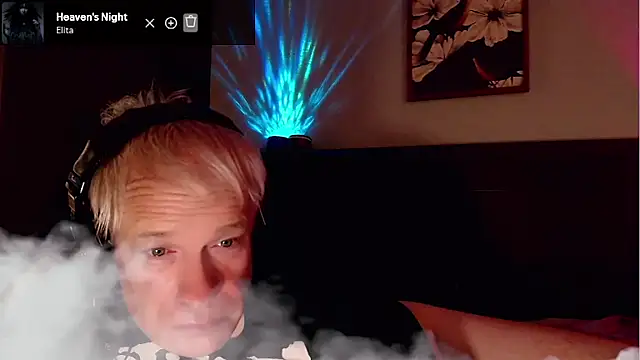 Snarfle82 Live XXX Chat