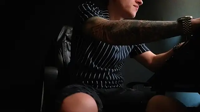 FelixStarkk 现场XXX聊天