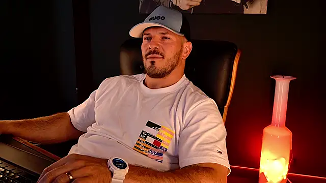 AngeloEric Live XXX-chat