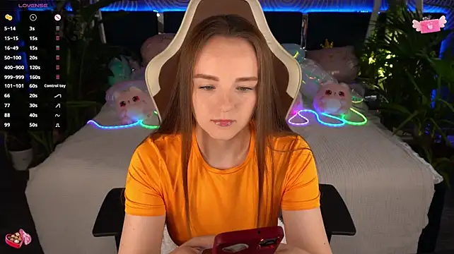 Živý XXX chat FoxyShy