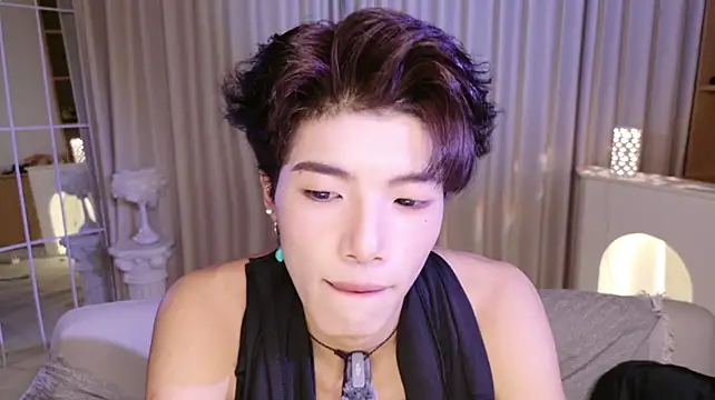 RenZeng Live XXX Chat