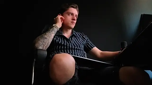 FelixStarkk Live XXX Chat