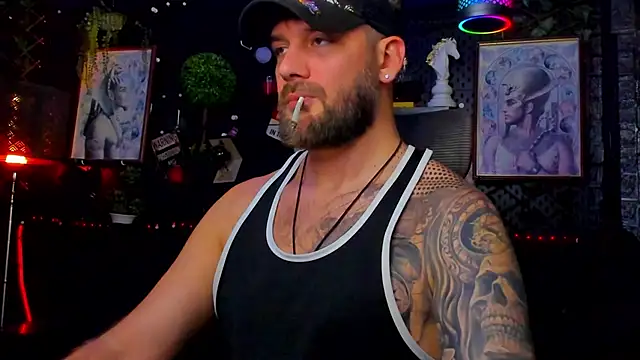 LexHardy 现场XXX聊天