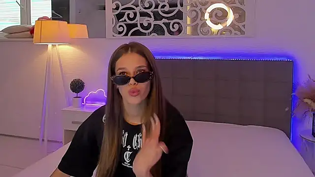 melissacrayzy élő XXX-chatje