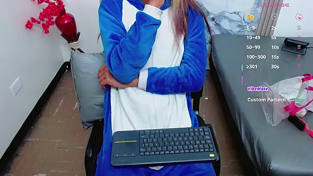 _emma_miller live XXX chat