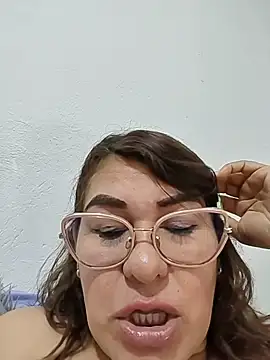 AlexxiaaMat Chat XXX live
