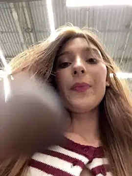 LilluKatten's Live XXX Chat