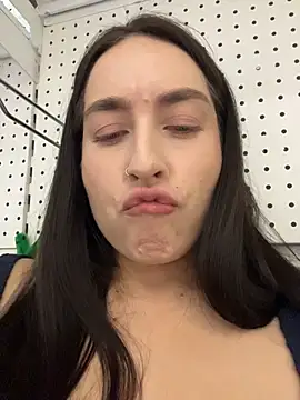 Holly_Play 라이브 XXX 채팅