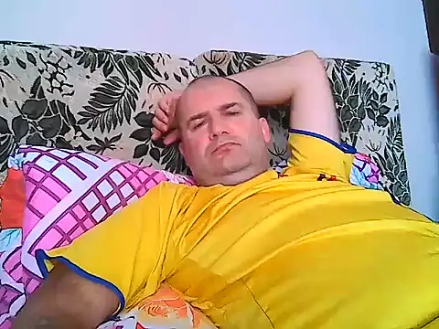 bambolino1978 লাইভ XXX চ্যাট