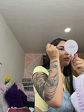 Mavi_pink's Live XXX Chat