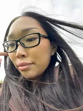 Chat XXX Live trytomakememoam
