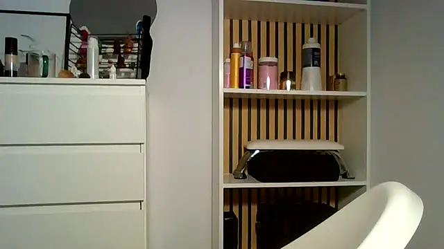 Chat +18 de Ms-Lust1- ao vivo