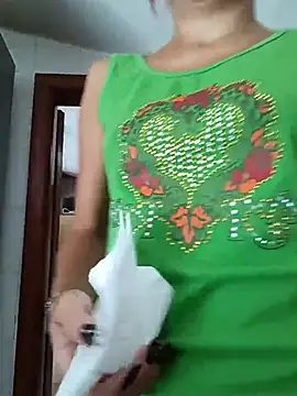 Chat XXX en directo de Annarella_Pika
