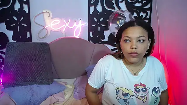 Chat XXX Live kittens_hornxyxx