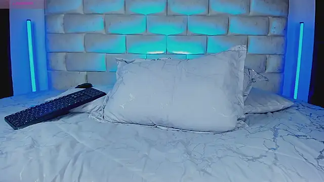 HollyGrey_'s Live XXX Chat