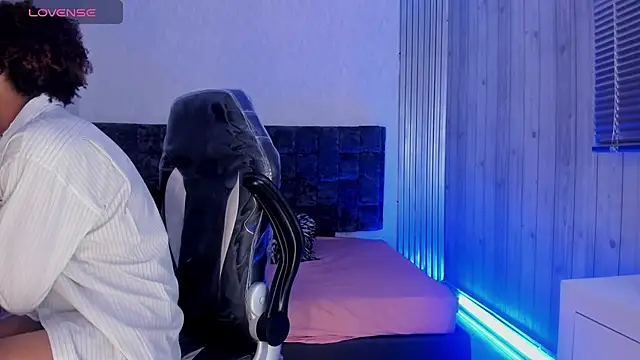 Chat XXX en directo de luccas_lowee