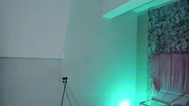 aliccecoopern Live XXX chat