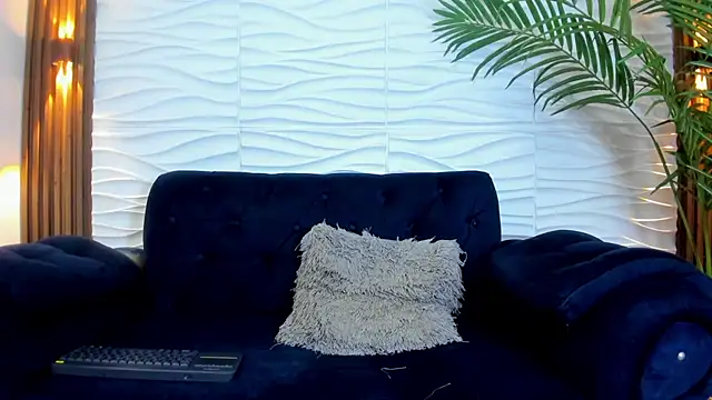 Pavo_tv: απευθείας συνομιλία ΧΧΧ