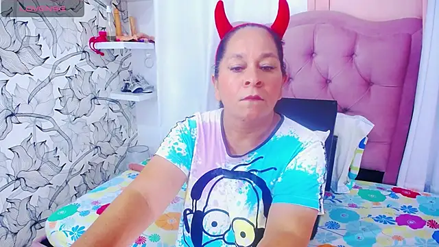 NicolTamara Chat XXX in diretta