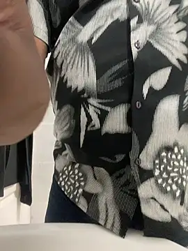 Webkamerová show hairy_indian_dad