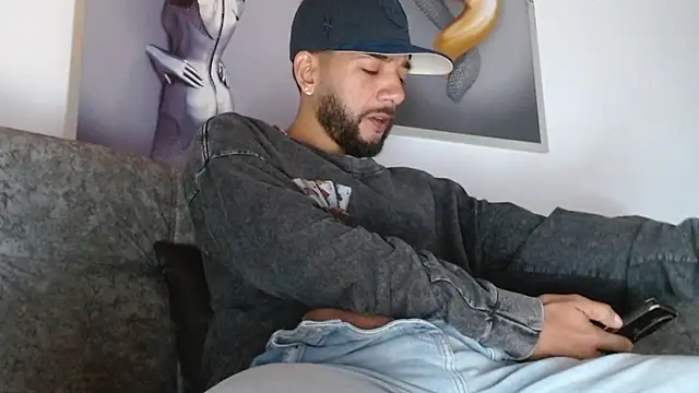 LukasScott_'s Live XXX Chat