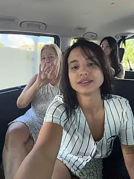 Chat +18 de TUNDEROSE1 ao vivo