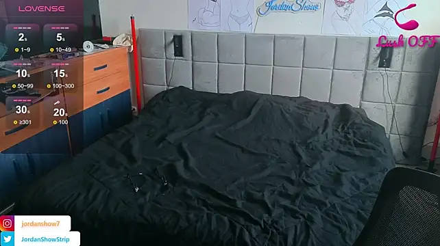 Онлайн чат XXX JordanShow