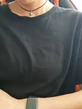 Aashikalaa's Live XXX Chat