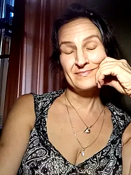 XXX chat uživo modela Alene_Lorrie