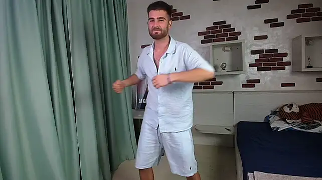 Živý XXX chat KyloEast