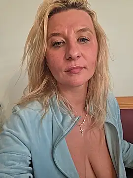 KaylinJan Live XXX Chat