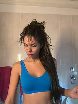 ffexra Adlı Modelin Canlı XXX Sohbeti