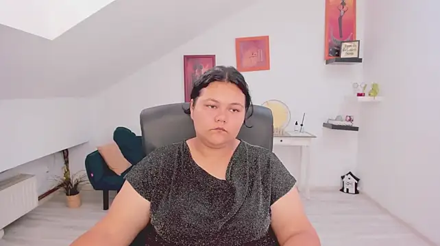 HaraNoir's Live XXX Chat