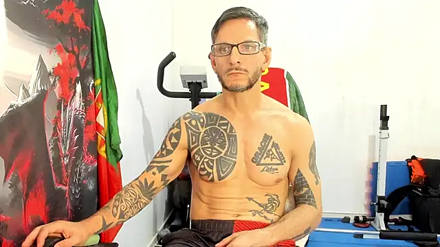 XXX chat uživo modela Samurayjiu