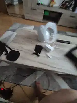 XXX chat uživo modela TirelessLot3