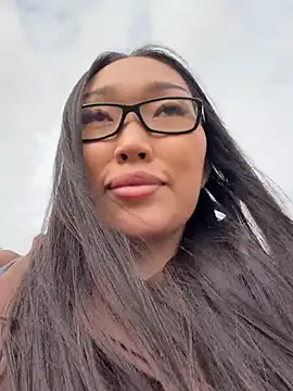 trytomakememoam Chat XXX live